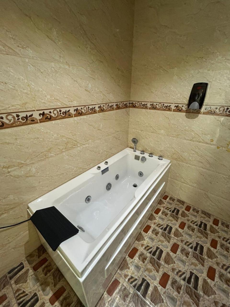 Wawasan City Inn Batu Niah Exterior foto